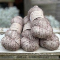 Pendle 4ply in Bark (dyelot 100225) - 100% superwash merino