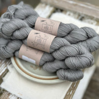 Bedale 4ply in colourway Ash (dyelot 060225)