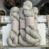 Titus 4ply in Hedgerow (Dyelot 070225)