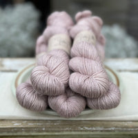 Bedale 4ply in colourway Smoky Taupe (dyelot 060225)