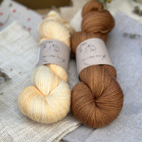 Hayton 4ply skein pair - Dahlia and Twig