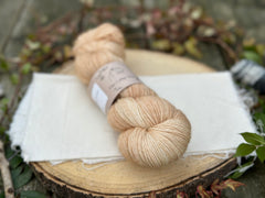 Rosedale 4ply - superwash extrafine merino/nylon/sparkly gold stellina