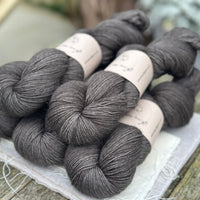 Tempo 4ply in Charcoal (dyelot 111224)