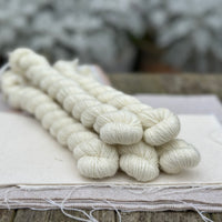 Rosedale 4ply Mini Skein in Natural (Dyelot 141224)