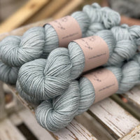 Silverdale DK in Twig (Dyelot 140125)