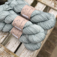 Silverdale DK in Twig (Dyelot 140125)